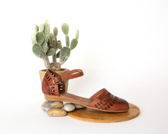 Closed Toe Women's Mexican Huarache Sandals - CHEDRON #121 - Sandals Authentic Huaraches Sandals Handmade PREMIUM Soft