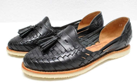 mexican huaraches black