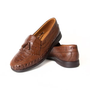 PREMIUM Men&#39;s Mexican Closed Toe Huarache Sandals - BROWN #410- All Sizes Handwoven Leather Authentic Huaraches Handmade Shoelaces