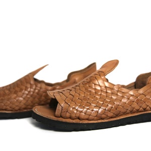 GRUESO Men's Mexican Huarache Sandals - CHEDRON - All Sizes Handwoven Leather Authentic Huaraches Sandals Handmade PREMIUM Quality Soft