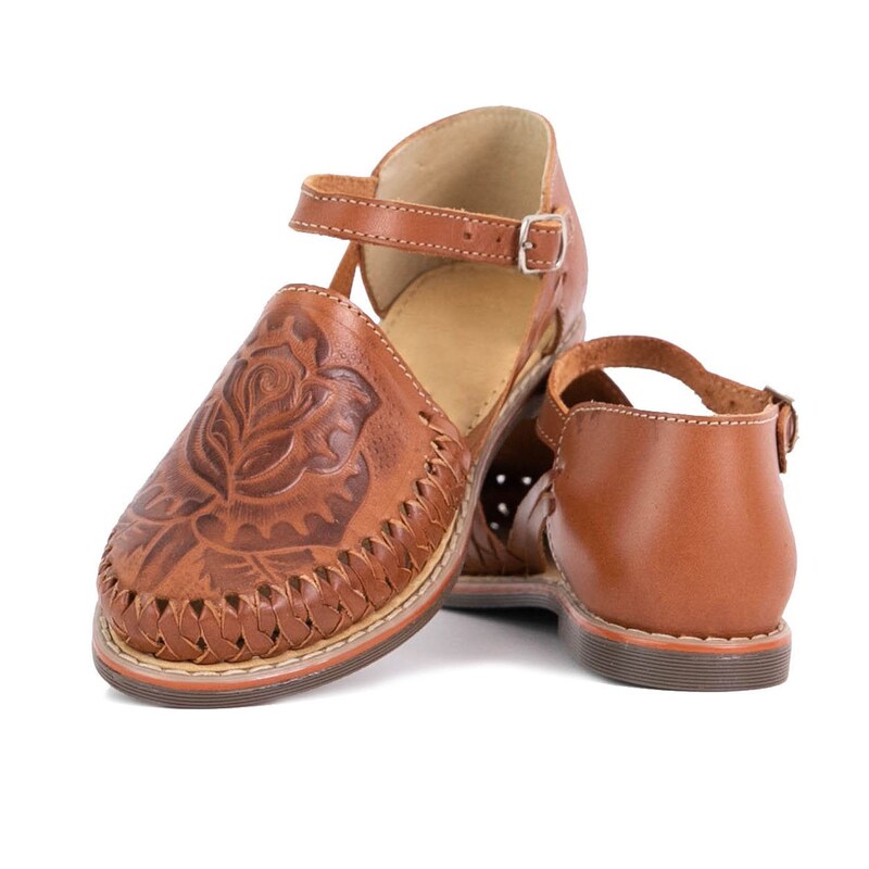 mexican chanclas women