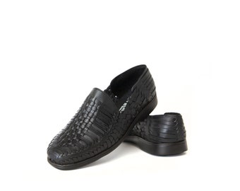 Handwoven Leather Huarache Sandals - Men's Black Closed Toe Mexican Shoes