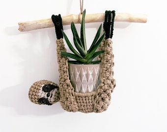 Macrame Sloth Pot Hanger/Sloth /Pot Hanger /Planter /Macrame Pot Hanger