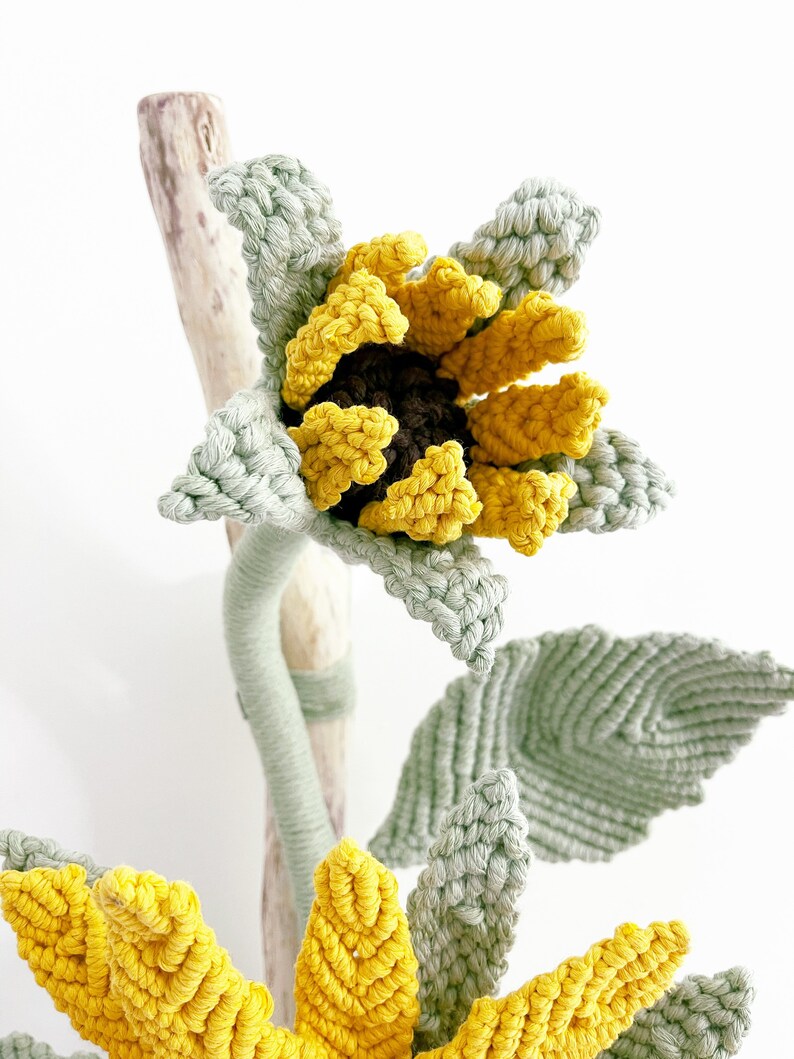 Blooming Sunflower Fiber Art Decor/Sunflower Wall art/3D Macrame Flower/ Sunflower Art image 4