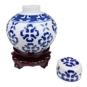 5"h. blue and white ginger jar from oriental furnishings image 5