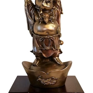Buddha statue of Hotei the Luck Giver