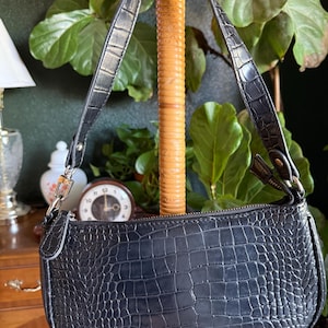 バッグ 00s croco embossed one shoulderbag y2k Y2K Black Croc-embossed Shoulder Bag | Adjustable Strap
