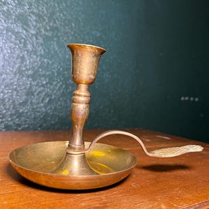 Vintage Messing Ananas Kerzenständer | Kammerstickhalter aus massivem Messing mit Ananas-Griff | Tropisches Gastgeschenk Dekor
