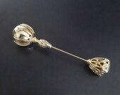 Royal Scepter Stick Pin, Gold Toned Lapel Pin