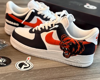 Windy City Roar AF1 / Zapatillas inspiradas en Chicago pintadas a mano / Zapatos de arte callejero Urban Bear