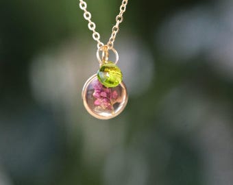 Augustus bloem gladiool geboortesteen ketting, minimalistische geboortemaand bloemenketting, gepersonaliseerde sieraden, augustus verjaardagscadeau voor haar