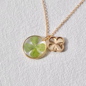 Halsband med äkta fyrklöver, lycka till-klöver smycken, St. Patrick's Day-halsband, present till henne, smycken med gröna fyrklöver