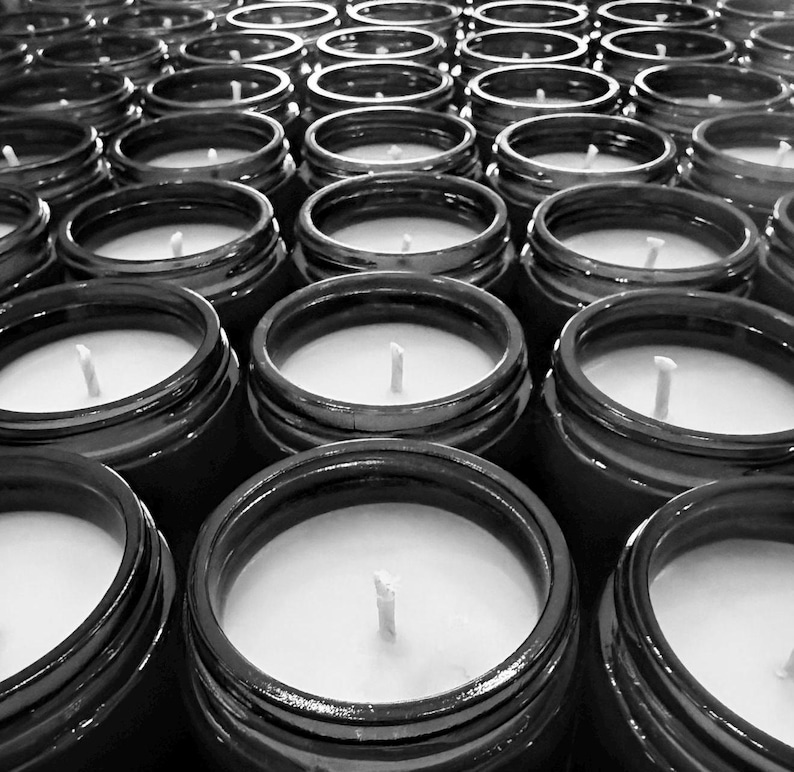 Ginger + Fig Soy Candle | with Peach Scent image 5