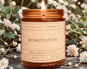 Honeysuckle Soy Candle: Honeysuckle, Jasmine Scent