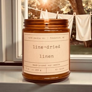 Line-Dried Linen Soy Candle: Cotton Blossom, Crisp Linen Scent