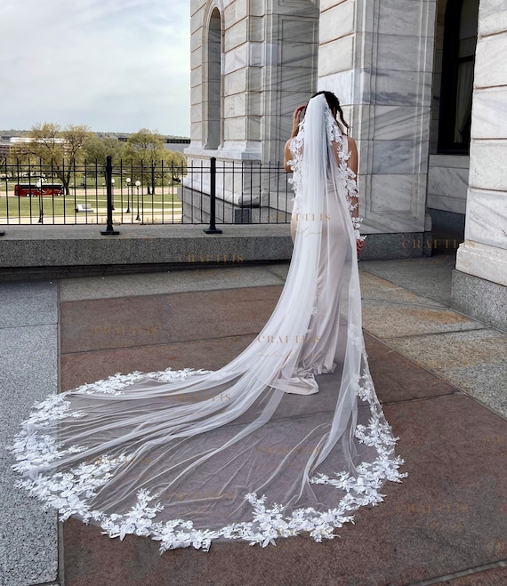 HW Veil Garden Inspired Lace Edged Cathedral Length Bridal Veil