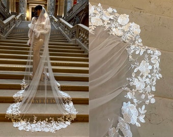 Wedding bridal veil with lace, Wedding cathedral veil, Veil with flower lace appliqué, floral lace veil, Wedding veil with flower lace