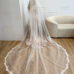 Cathedral floral veil, Wedding Long veil with delicate lace, Royal Bridal thin lace veil with flowers