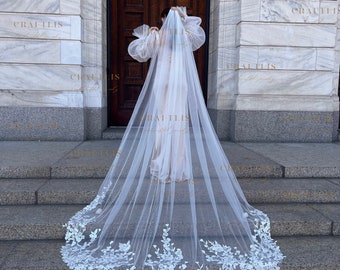 Long Bridal Veil with Floral Lace Applique: High Quality Cathedral Wedding Veil