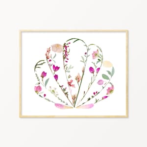 Seashell Flowers | Seashell Wall Art | Beach Themed Decor | Ocean Picture | Coastal Decor | Pressed Flower Art