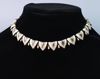 Vintage Coro 1955-1960 Cream Enamel & Gold-Tone Triangle Link Choker