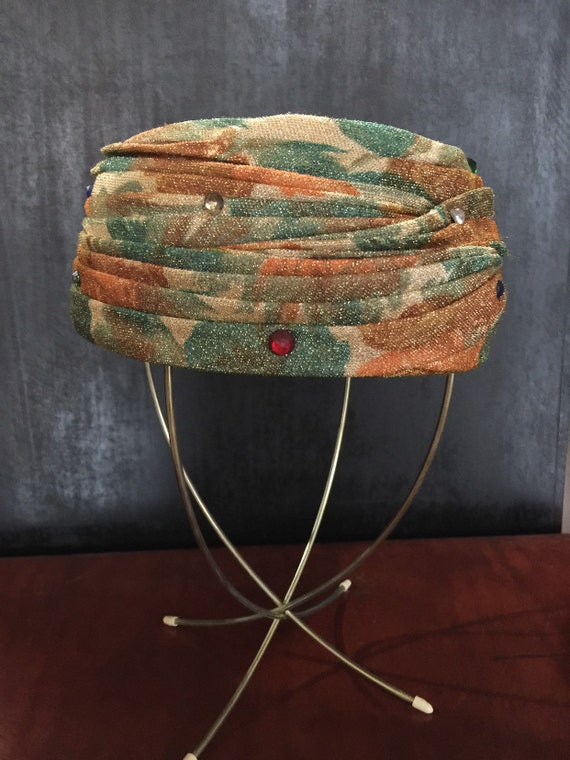 Vintage pillbox hat (1950's?)