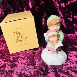 Avon 1985 “Joy To The World” Musical Porcelain Figurine