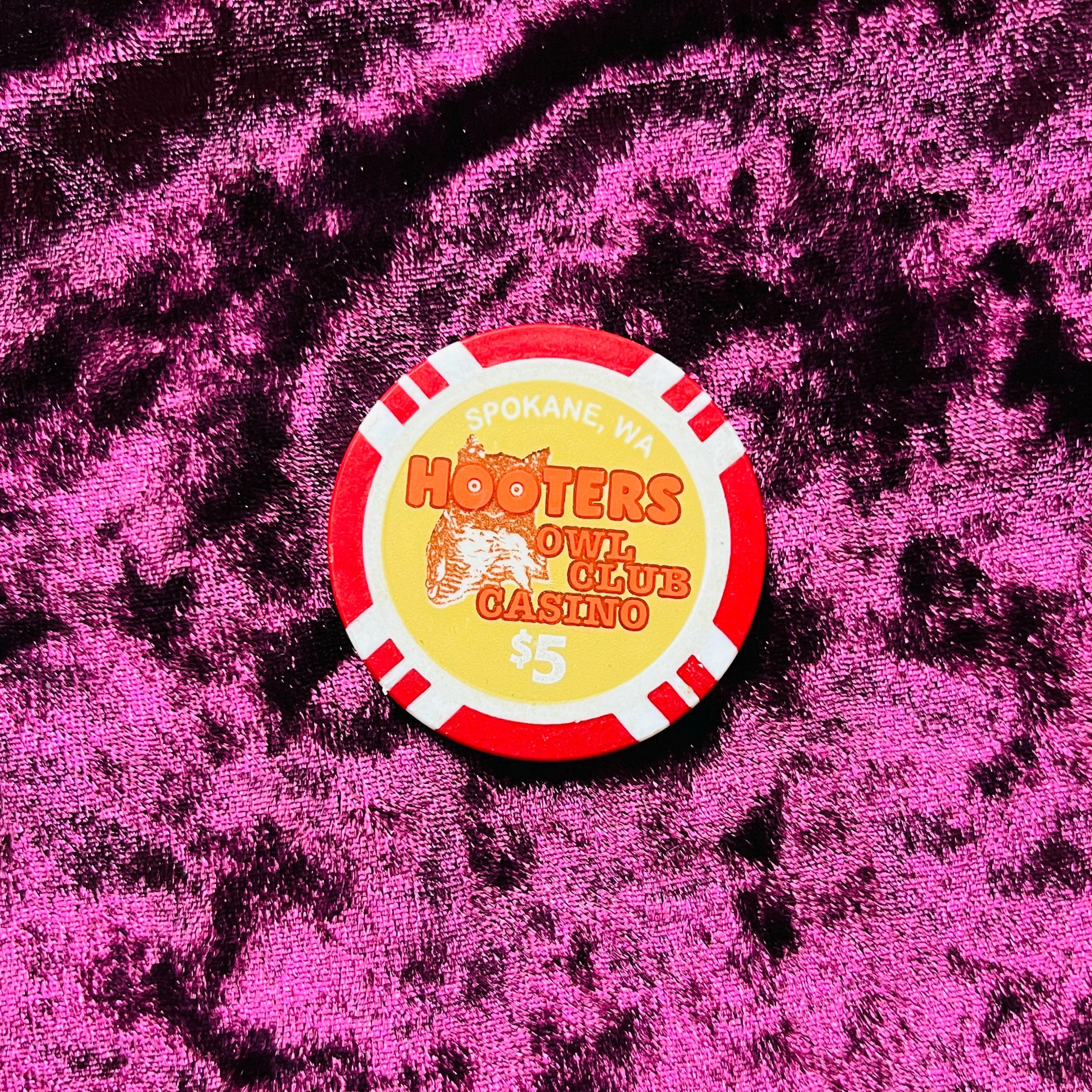 Vintage Hooters Owl Club Casino Spokane Five Dollar Chip