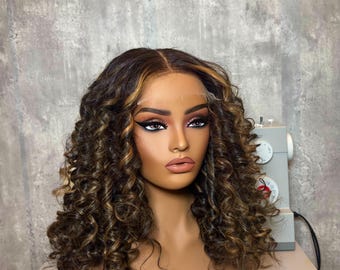 Peluca Balayage de 20” color castaño y rubio – Cabello indio natural, cierre HD 5x5