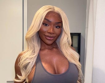 Peluca rubia personalizada de lujo / 28” / Cabello indio crudo / Cosida a máquina /