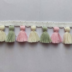 tassel trim, tasssl fringe, tassel fringe trim, fringe trim, fringe tassel, trim, home decor, tasssl and trims, trims by the yard