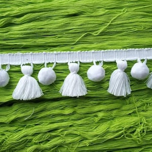 tassel trim white, pom pom trim white