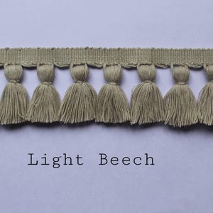 ライトブナのタッセルトリム、ランプシェードトリム、ランプシェードトリム、ランプシェードトリミング、ランプシェードフリンジ、カーテン用トリム、1ヤードあたりのタッセルトリム