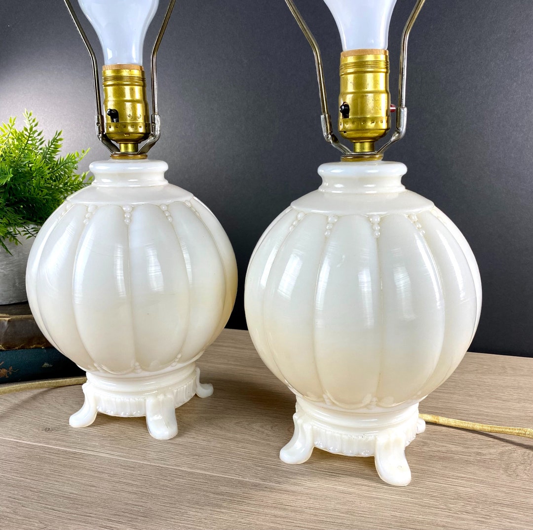 Aladdin Alacite Electric Table Lamps Globe Base Footed Set of Etsy