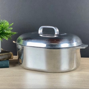 Magnalite GHC 8 Quart Aluminum Dutch Oven Roaster 1970s 1980s With Lid  Trivet Made in USA 