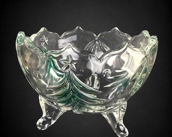 Mikasa Holiday Evergreen Emerald Crystal Christmas Tree Footed Bowl Japan 1990s