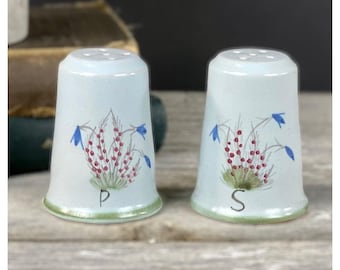 Buchan Thistleware Small Salt Pepper Set Portobello Scotland Stoneware Sm Chip
