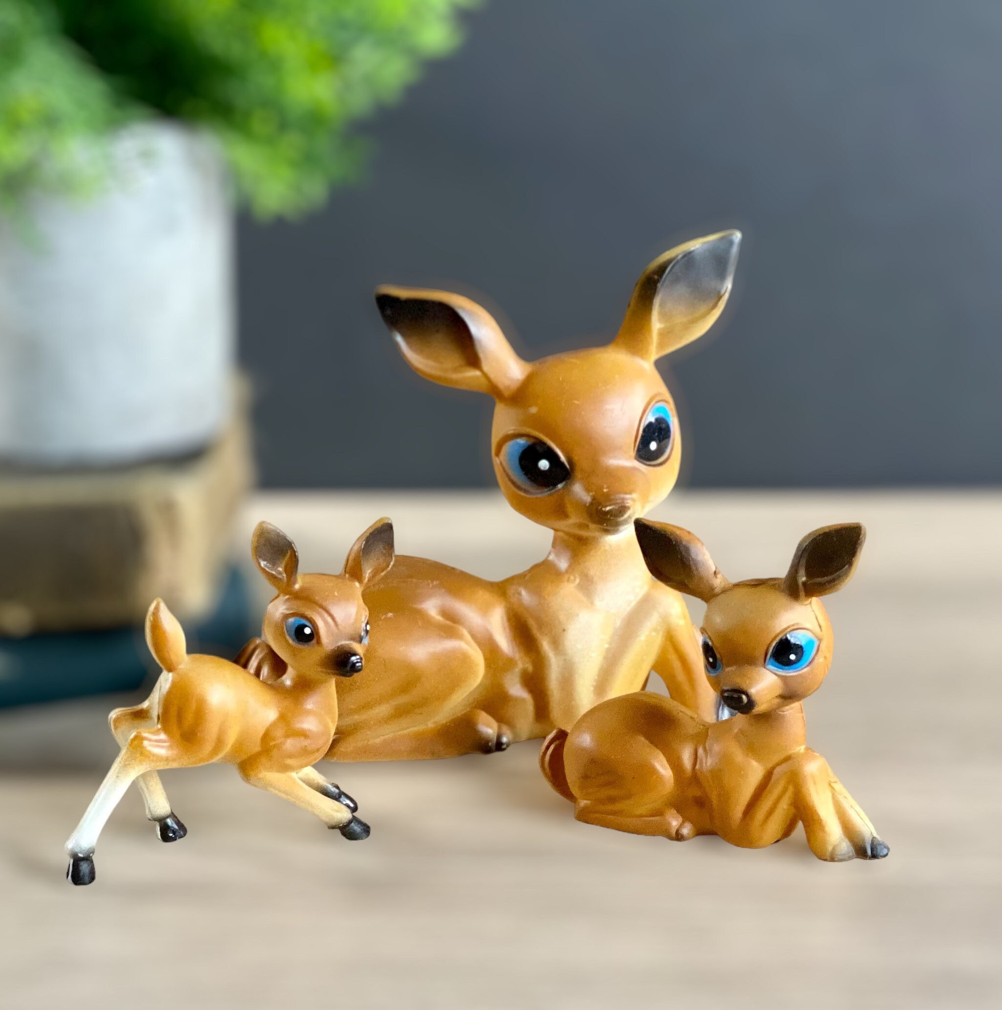 Vintage Plastic Deer Family Set 3 Big Blue Eyes Hard Hollow