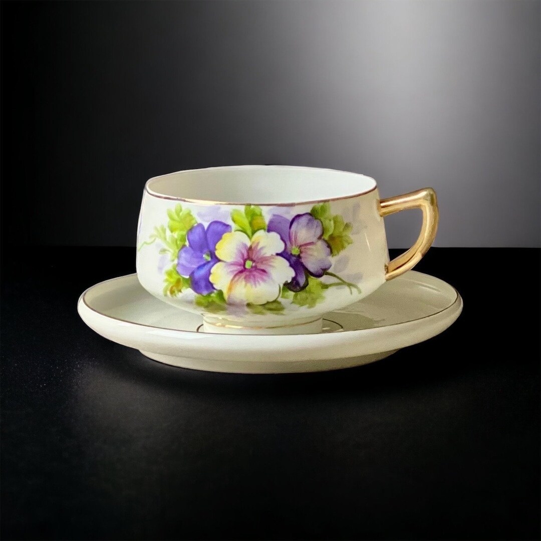 Saji Occupied Japan Fancy China Tea Cup Saucer Sweet Pea Pansies Hand