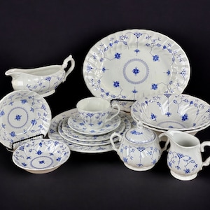 Yorktown Olde Staffordshire Salem England Blue and White Ironstone China Dinnerware 1950s