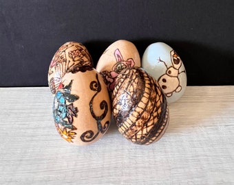 Pyrography Hand Burned Without the use of Acid or Laser Wooden Eggs With Stand