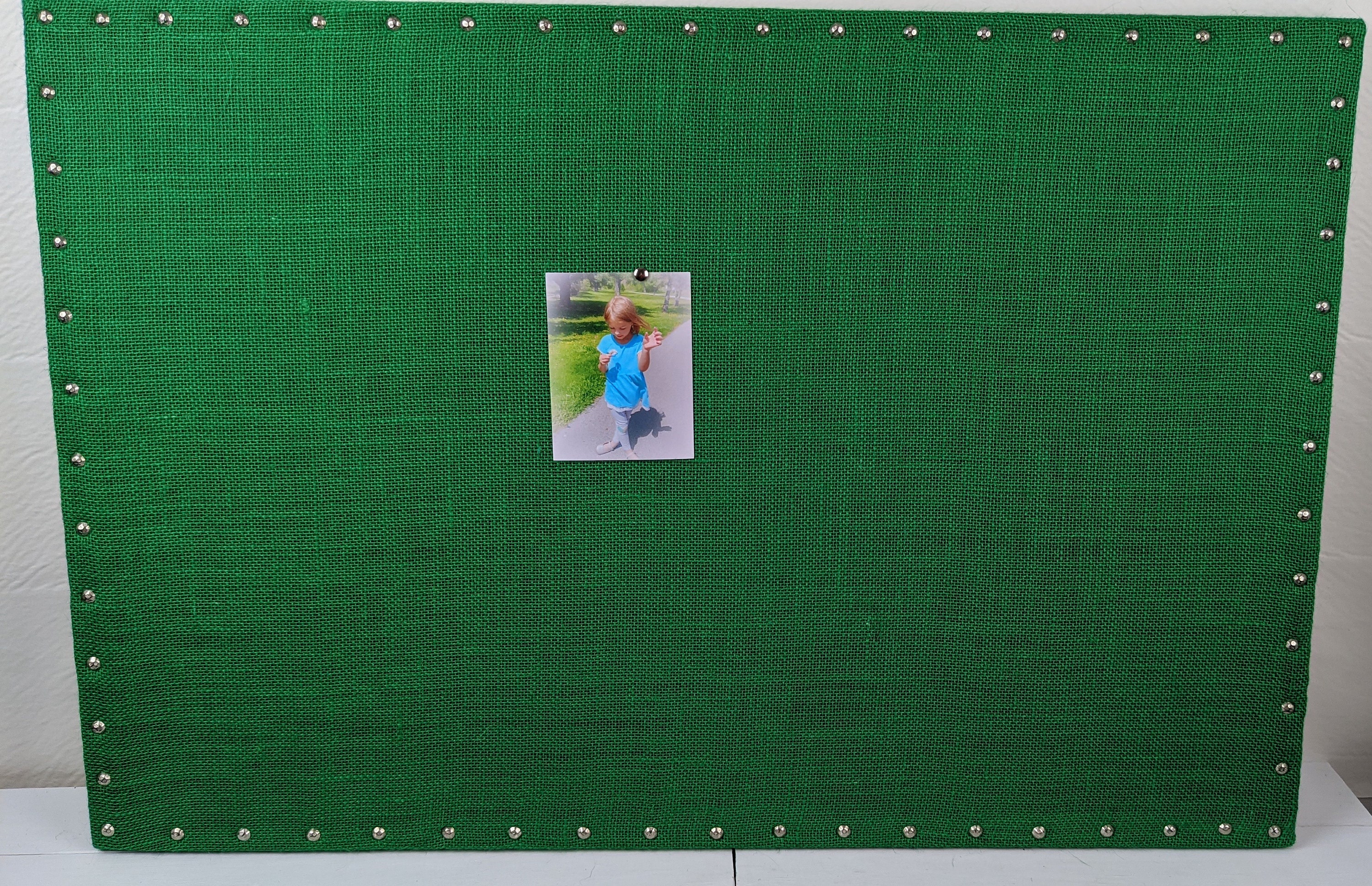 Tablero de anuncios de corcho blanco de 18 x 29 pulgadas, tablero de corcho  grande con marco de madera, tablero de pines para decoración de pared