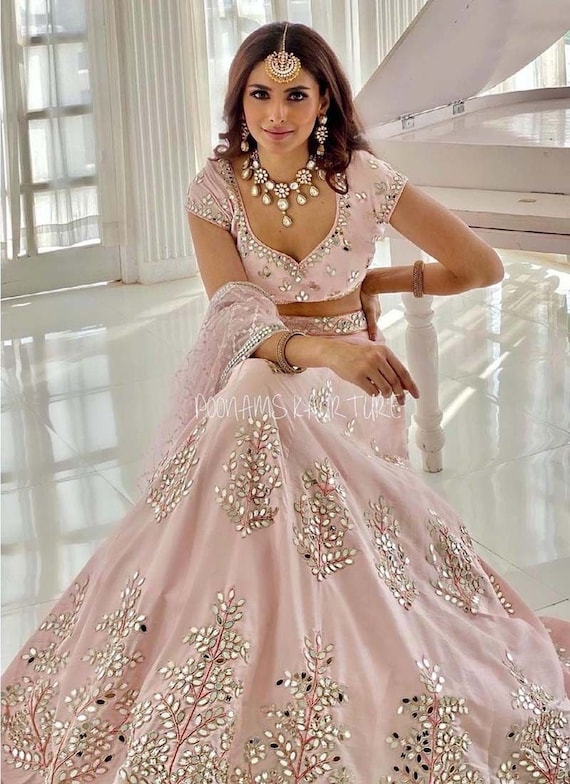 Photo of White and gold cocktail dress for sangeet | Gowns, Indian wedding  gowns, Indian bridal dress