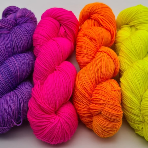 NoLimits - Semisolid Neon - sock yarn/merino sock yarn