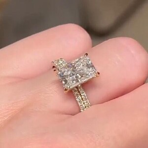 Radiant Cut Moissanite Engagement Ring Set 3 CT Radiant Cut Bridal Ring Set With Matching Band 14K Gold Wedding Ring Set Gifts For Women