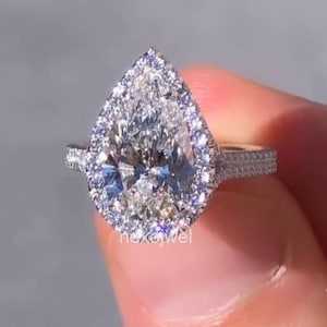 3 CT Pear Cut Halo Moissanite Engagement Ring 14K White Gold Wedding Ring Solitaire Halo Anniversary Ring For Women Promise Ring For Her