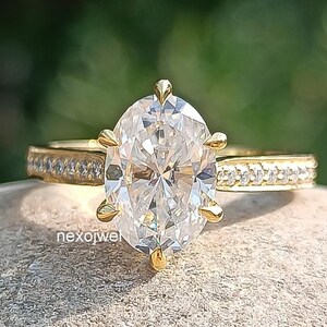 2.5 CT Oval Cut Moissanite Diamond Ring Tulip Set Oval Engagement Ring 14K Gold Wedding Ring For women Unique Prong Ring Anniversary Ring