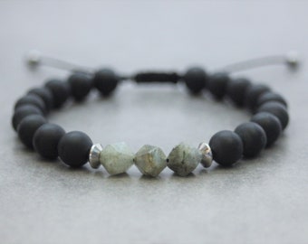 Man bracelet in natural stones black mat onyx beads, labradorite and stainless steel