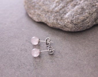 Pink quartz and sterling silver earrings Ø6mm