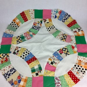 Vintage Quilt Double Wedding Ring Block Panel
